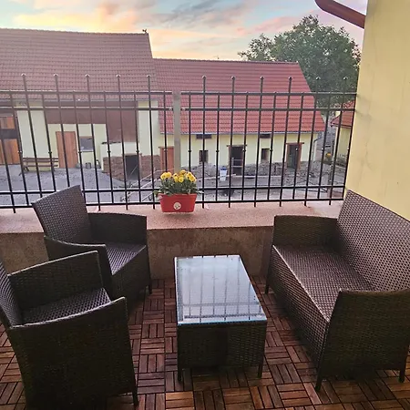 Appartamento Virivka A Sauna Na Pokoji,nebo Na Vlastni Terase - Farma U Pribrami