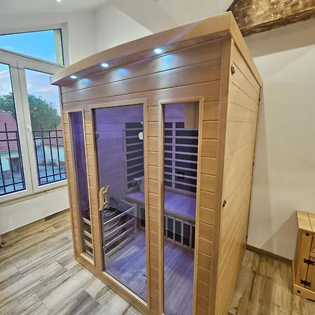 Virivka A Sauna Na Pokoji,nebo Na Vlastni Terase - Farma U Pribrami * Pribram