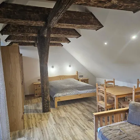 Virivka A Sauna Na Pokoji,nebo Na Vlastni Terase - Farma U Pribrami Apartment