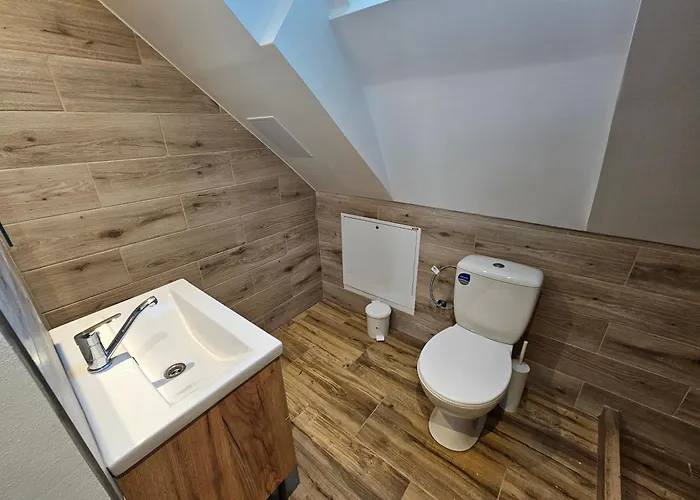 Virivka A Sauna Na Pokoji,nebo Na Vlastni Terase - Farma U Pribrami Příbram